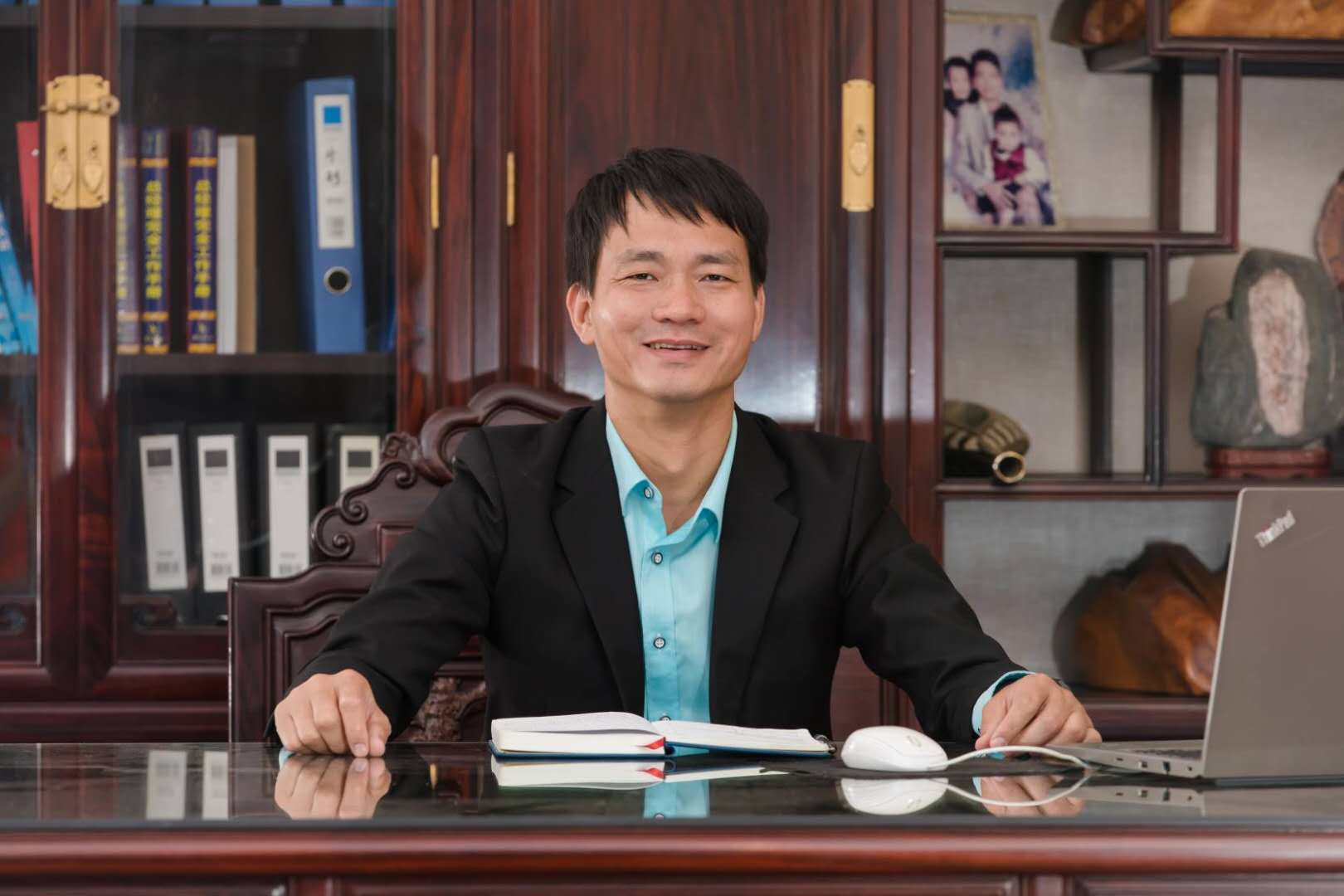 吴志章.jpg